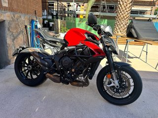 MV Agusta Dragster Rosso A2