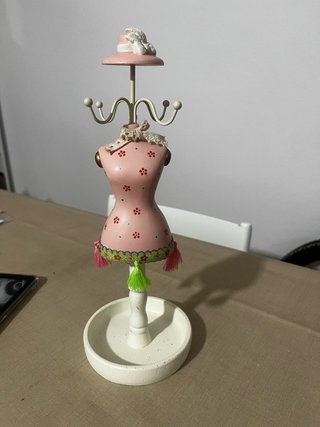 Joyero Cerámico con Forma de Maniquí