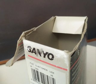 Caja Antigua de Cartón Sanyo M-1100C