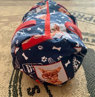 Mochila con estampado de perros