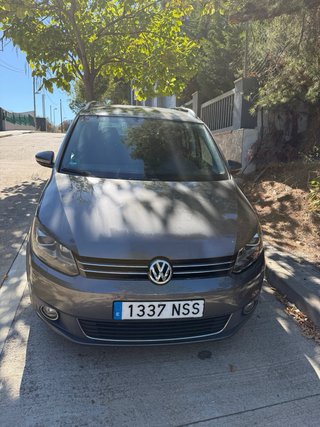 Volkswagen Touran 2011