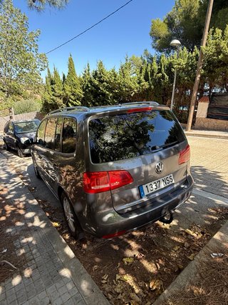 Volkswagen Touran 2011