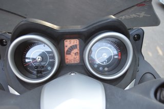 Yamaha XMAX 250 + Extras