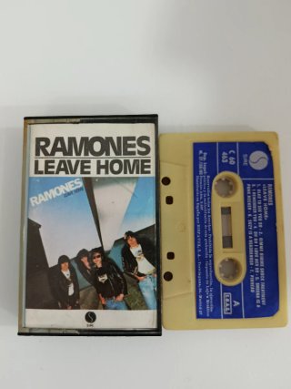 RAMONES Leave Home Cinta Cassette
