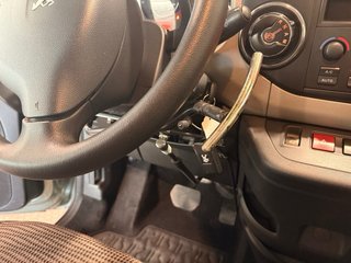 Peugeot Partner automatica adaptada