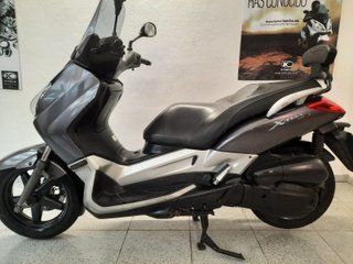 Yamaha XMAX 125 Maxi Scooter