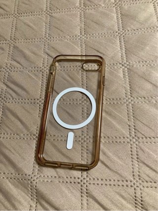 iPhone SE 2020 Rojo y funda de batería extensible