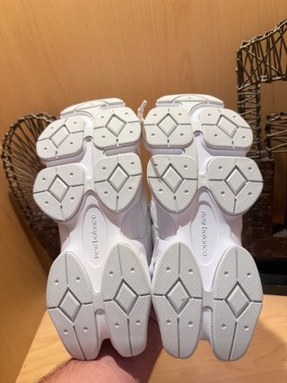 Zapatillas New Balance 9060 Blancas MFLDA