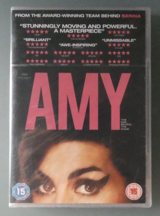 2 DVD Amy Winehouse: The Girl Behind The Name