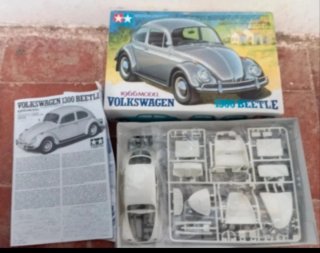 Maqueta Tamiya Volkswagen 1300 Beetle 1966