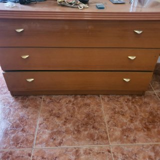 Cómoda Vintage de Madera