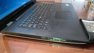 Portátil Dell 17" i7 8GB RAM SSD Win11 y Office