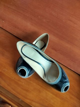 Clarks Tacones Peep Toe Negros Talla 41
