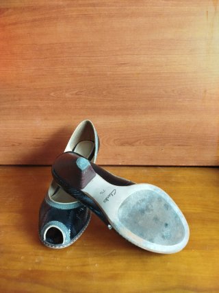 Clarks Tacones Peep Toe Negros Talla 41