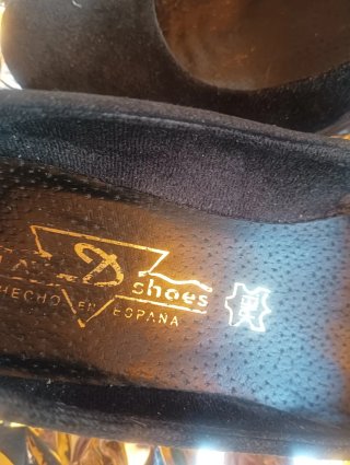 Zapatos Claudia's Negros Talla 37