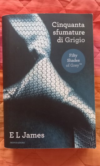 Cinquanta sfumature di grigio - E L James