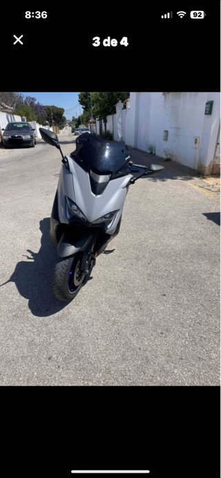 Yamaha T max 560 cc