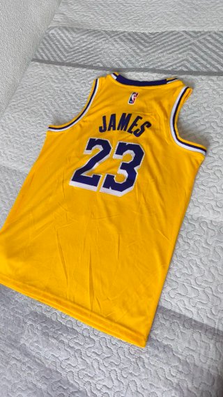 Camiseta Nike Lakers 23 Bibigo Talla M