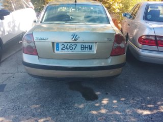 Volkswagen Passat 2002 SOLO TFNO