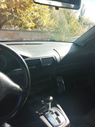 Volkswagen Passat 2002 SOLO TFNO
