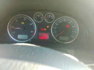 Volkswagen Passat 2002 SOLO TFNO
