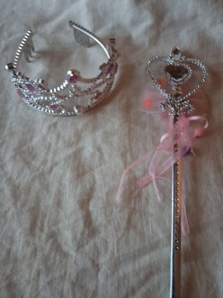 Corona y varita de princesa