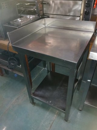 Mesa Rinconera de Acero Inoxidable