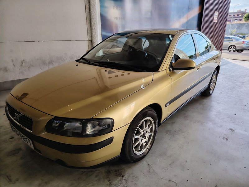 Volvo S60 2.4 2002