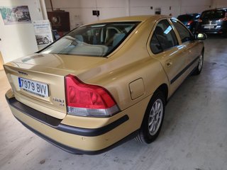Volvo S60 2002