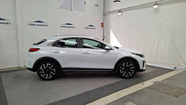 Kia XCeed 2025, foto 3