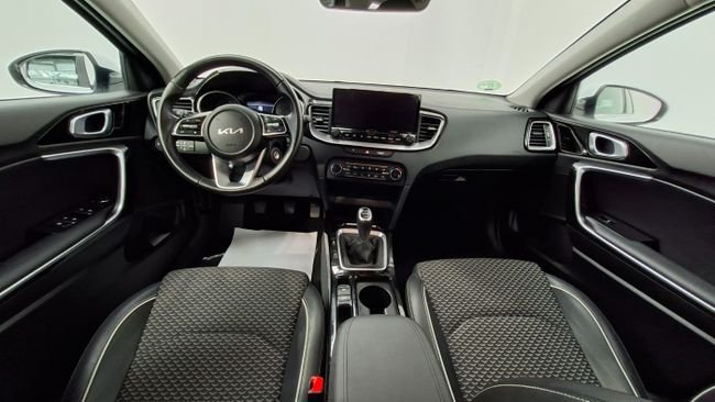 Kia XCeed 2025, foto 9