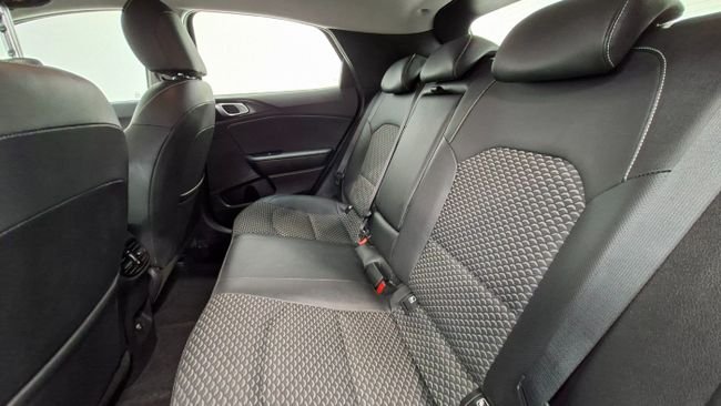 Kia XCeed 2025, foto 11