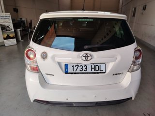 Toyota Verso 2011