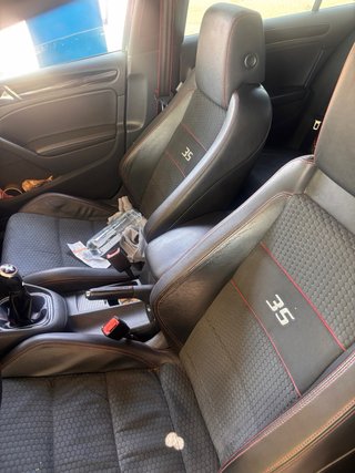 Volkswagen Golf gti 35 aniversario