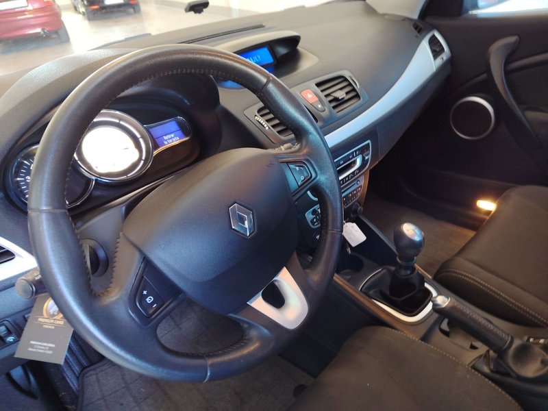 Renault Mégane 1.5 dCi Dynamique 2009, foto 10