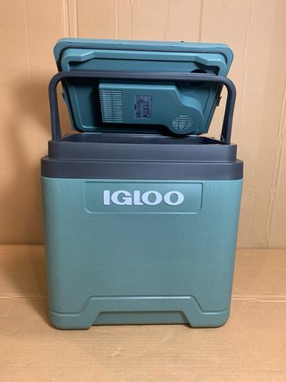 Nevera Electrica Portatil Igloo IE27 12/240V 26L