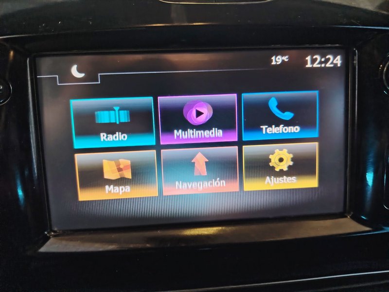 Renault Clio 2018, foto 12