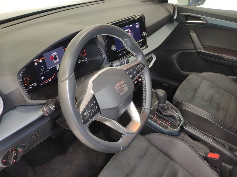 SEAT Arona 2025, foto 18