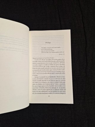 Philip Hoare. Leviatán o la ballena