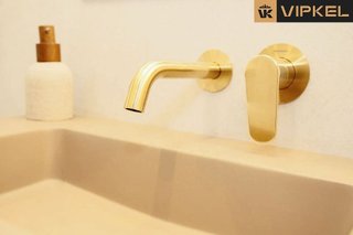 Edificio en venta en Os Mallos - San Cristóbal en Coruña (A)