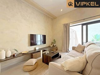 Edificio en venta en Os Mallos - San Cristóbal en Coruña (A)