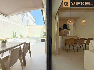 Edificio en venta en Os Mallos - San Cristóbal en Coruña (A)