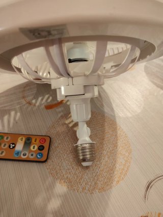 Ventilador de Techo con Lámpara LED Integrada