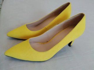 Zapatos Stilettos Amarillos NUEVOS