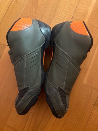 Zapatillas Shimano M200 Verde. MTB/BTT/Enduro. T42