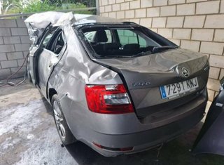 Mando elevalunas 5e0959855a skoda octavia 518136