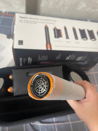 Dyson    Airwrap      complete      long