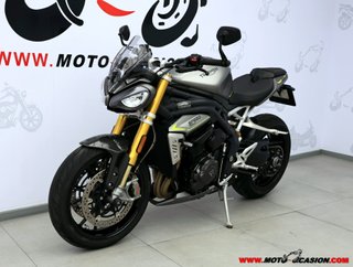 TRIUMPH SPEED TRIPLE 1200 RS