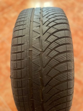 Neumático MICHELIN PILOT 235 50 R17