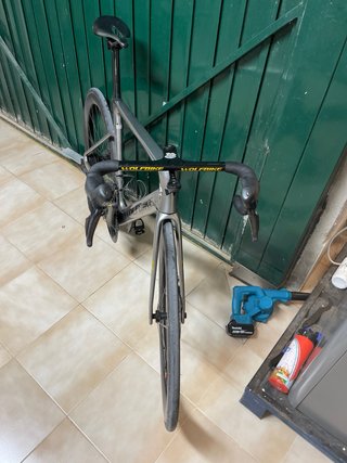 Bicicleta Wolfbike aero Carbon